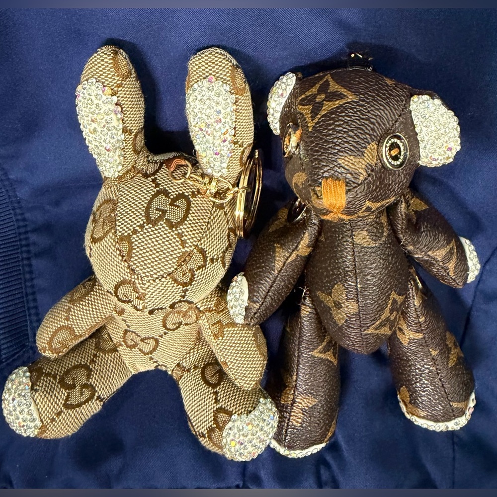 👑✅PRICE FIRM✅ Plush Key Chain Rabbit & Bear Duo Set. Brand New! - Picture 13 of 17